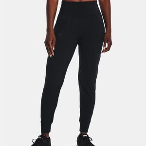 NWT Under Armour Motion Joggers